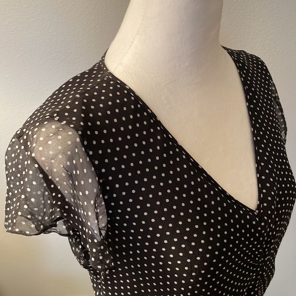 Chapter Club - 6 - Women’s Black & White Polkadot Top - Picture 2 of 6